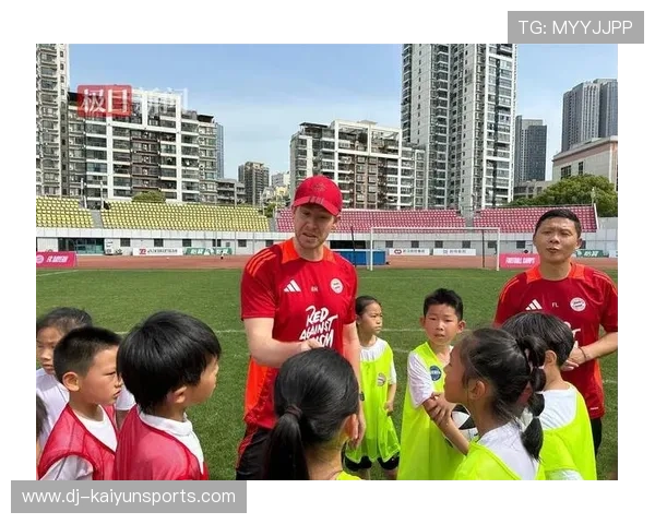琑队如何制定青训教练培养计划，足球青训教练员